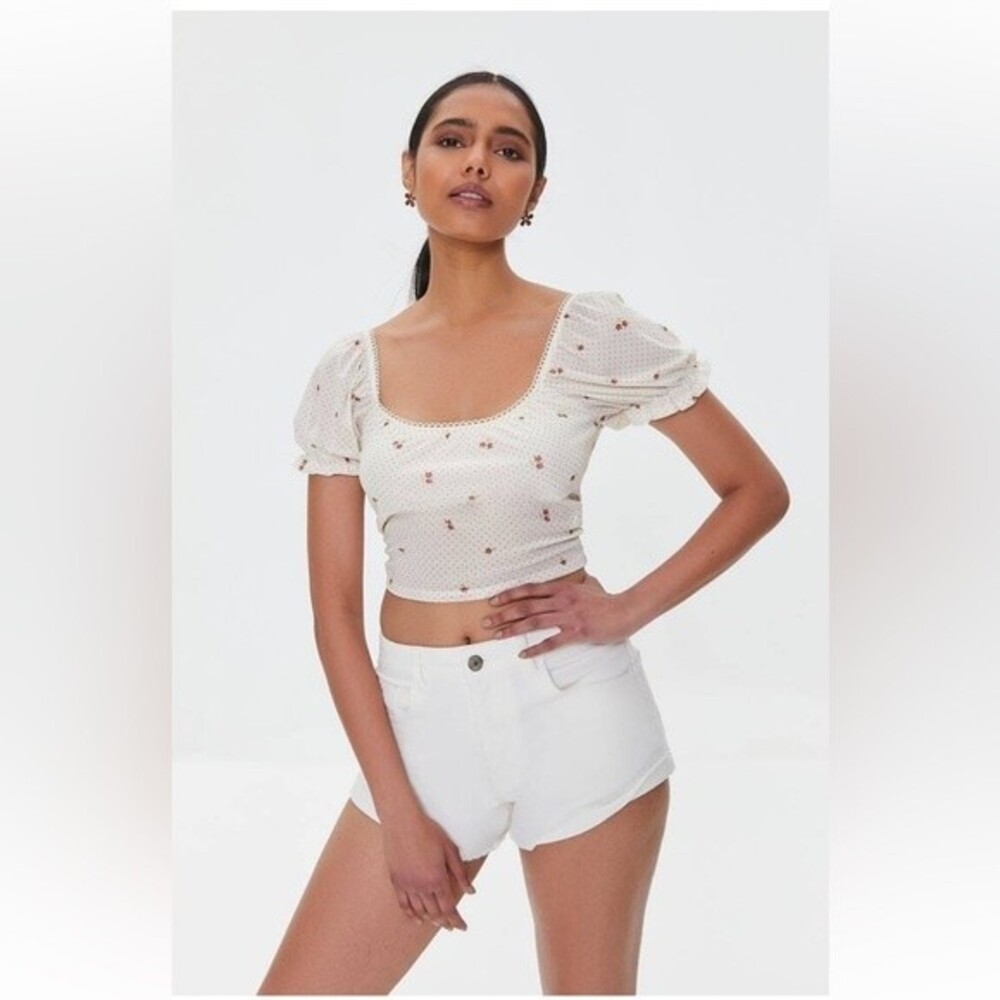 Forever 21 White Floral Print Cropd Top Milk Made Style With 90s Y2K Vibes Large